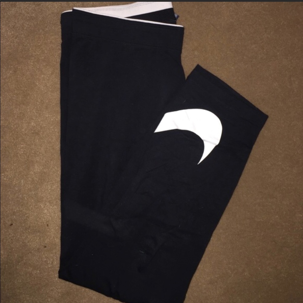 Nike capris